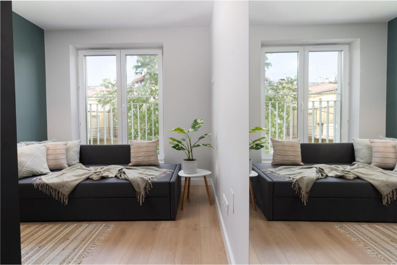 Smart Apartments - Old Town & Main Train Station - By Upstairs Cracóvia Exterior foto