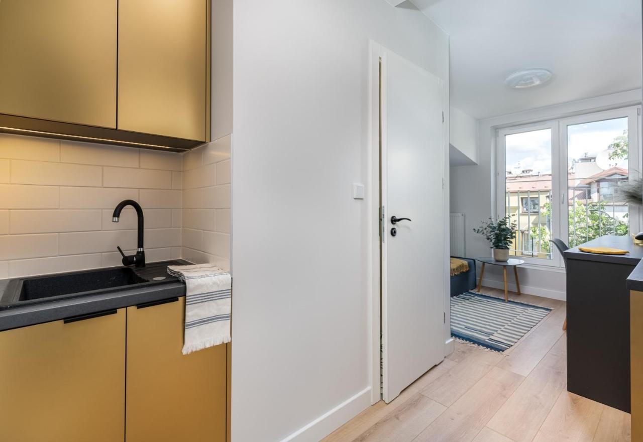 Smart Apartments - Old Town & Main Train Station - By Upstairs Cracóvia Exterior foto
